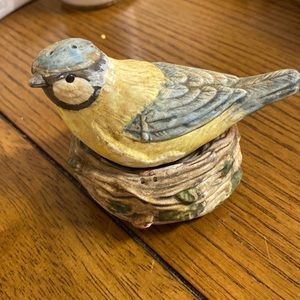 Bastin Bird and Nest Salt and Pepper shakers